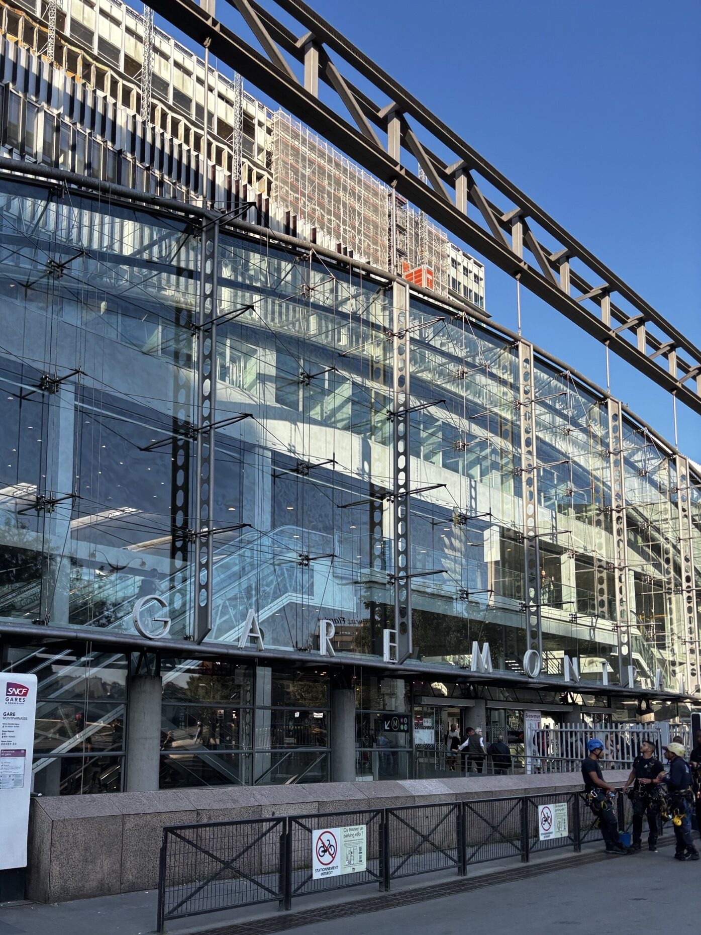 モンパルナス駅